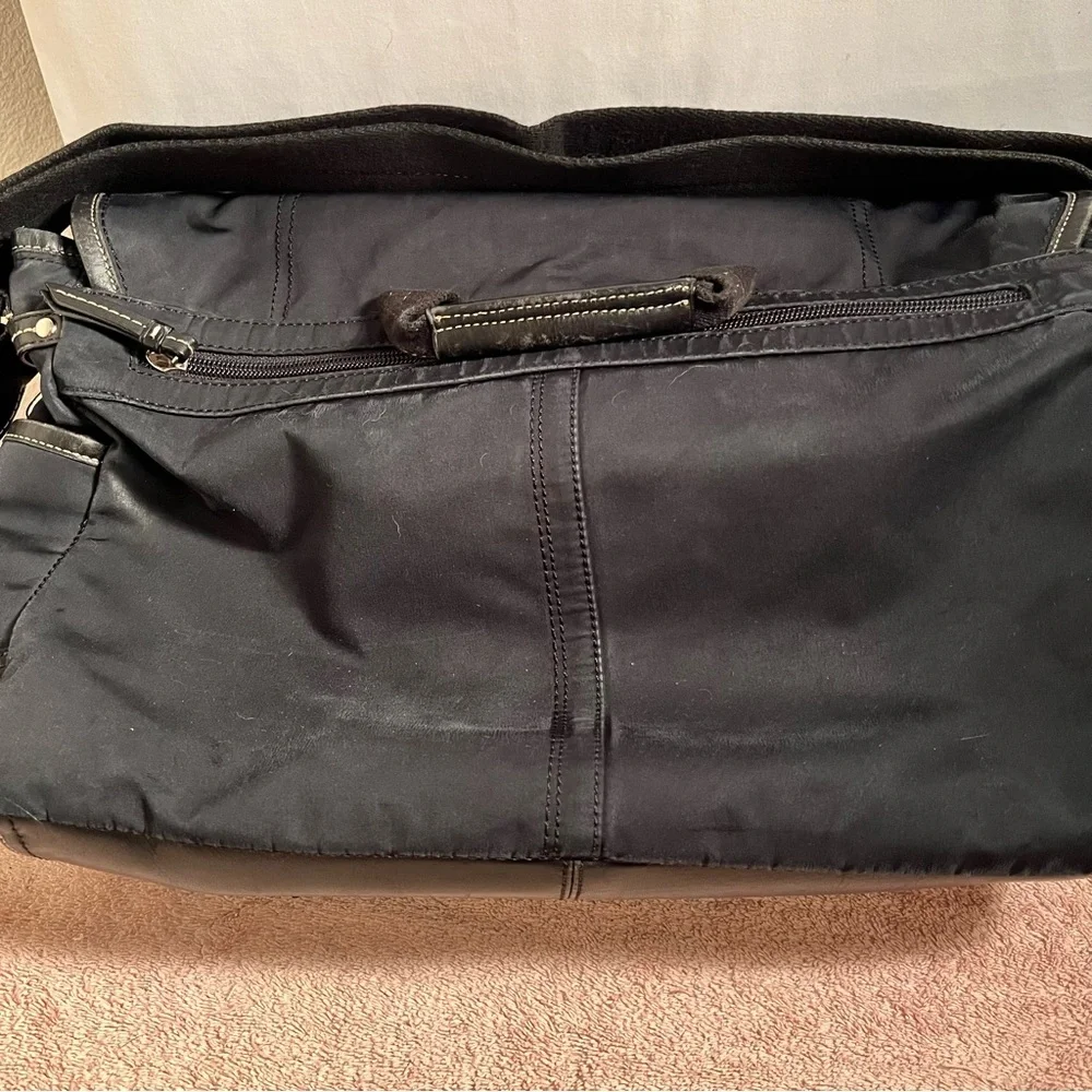 Coach Black Leather and Nylon Vintage Messenger - Briefcase Shoulder Bag - Picture 3 of 15
